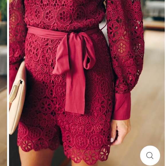 Lace romper - Picture 3 of 4